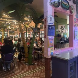 CHUY’S - Updated March 2026 - 459 Photos & 497 Reviews - 4001 Bagpiper ...