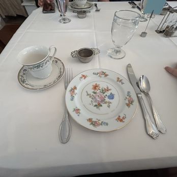 Windsor House Tea Room - Tea Rooms Near Me - Lafayette, New Jersey Windsor House Tea Room - Tea Rooms Near Me - Lafayette, New Jersey
