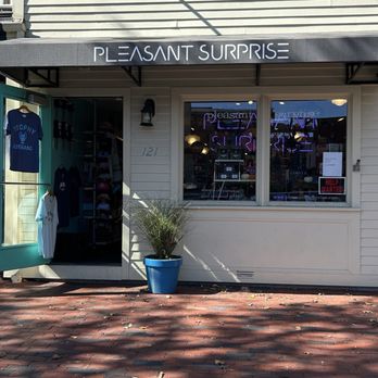 Pleasant Surprise - Flowers & Gifts Near Me - Newport, Rhode Island Pleasant Surprise - Flowers & Gifts Near Me - Newport, Rhode Island