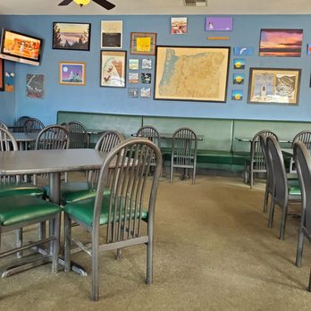Paizano's Pizza - Inside seating area - Pizza Near Me - Baker City, Oregon Paizano's Pizza - Inside seating area - Pizza Near Me - Baker City, Oregon