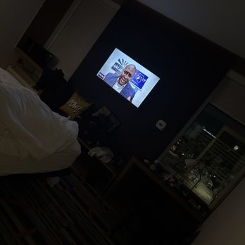 Aloft by Marriott Phoenix-Airport - Bedroom, nice view of the homeless outside - Hotels Near Me - Phoenix, Arizona