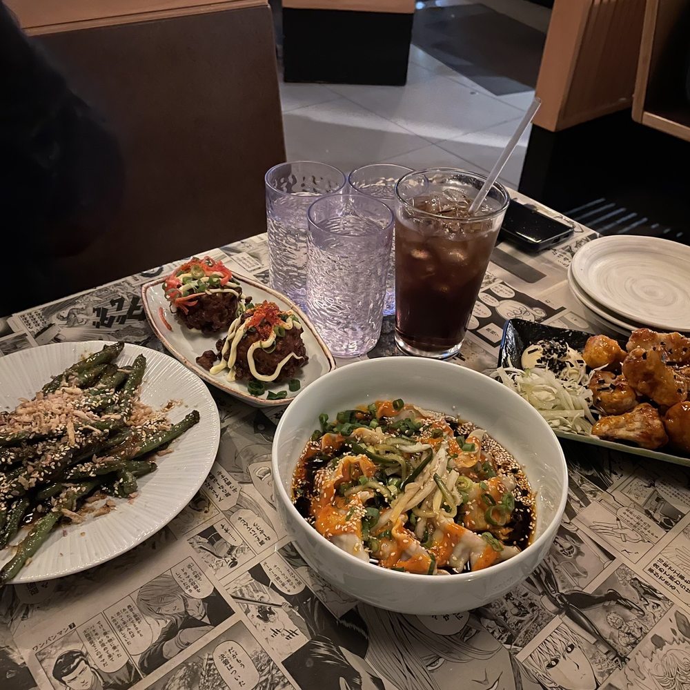 Moshi Ramen Bar - Chili Garlic Green Beans, Corn Fritters, Huynh Dumpling, Tokyo Buffalo Cauliflower - Ramen Near Me - Tacoma, Washington