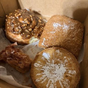 Kasama - Pecan thing, apple hand pie, ube pastry, ham and cheese puff pastry - Filipino Near Me - Chicago, Illinois