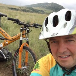Mr. Bike and Ski - The tune-up / rebuild from Mr Bike allows me to rip a Colorado trail with my vintage 1998 Gary Fisher.