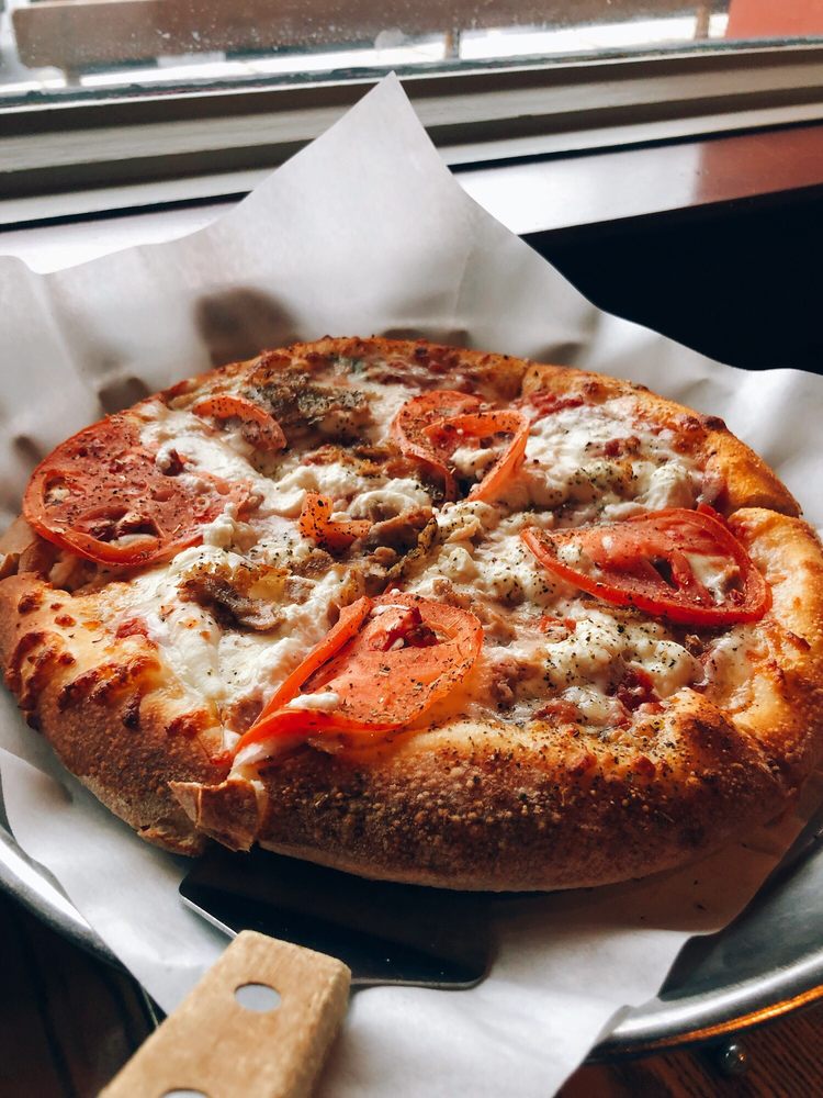 FACCIA LUNA PIZZERIA - 142 Photos & 339 Reviews - 1229 S Atherton St, State College, PA - Menu