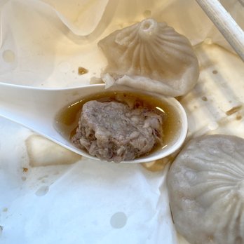 Nan Xiang Express - Soup dumpling - meat inside - Shanghainese Near Me - Forest Hills, New York Nan Xiang Express - Soup dumpling - meat inside - Shanghainese Near Me - Forest Hills, New York