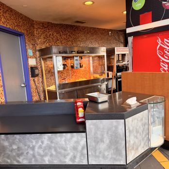 AMC CLASSIC South Bend 16 - Cinema Near Me - South Bend, Indiana