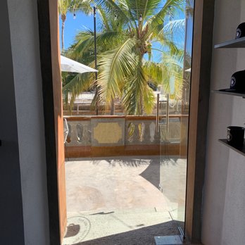 The Breakdown - Patio - Coffee & Tea Near Me - San José del Cabo, BCS The Breakdown - Patio - Coffee & Tea Near Me - San José del Cabo, BCS