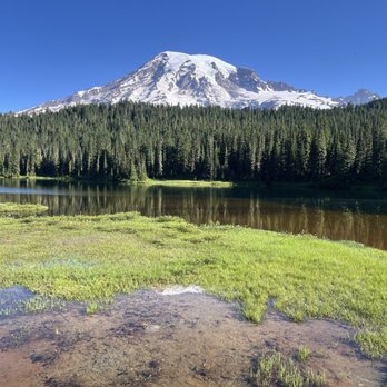 Reflection Lakes Loop Hike - Don't give up keep walking you will find the spot with best reflection of the mountains - Hiking Near Me