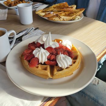 Kalamata Family Restaurant - Strawberry Belgian waffle - Greek Near Me - Lockport, New York Kalamata Family Restaurant - Strawberry Belgian waffle - Greek Near Me - Lockport, New York