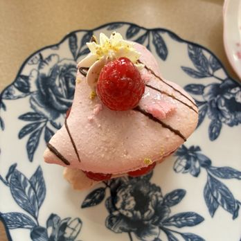 Chez Maryse - Valentine special - Bakeries Near Me - Fresno, California