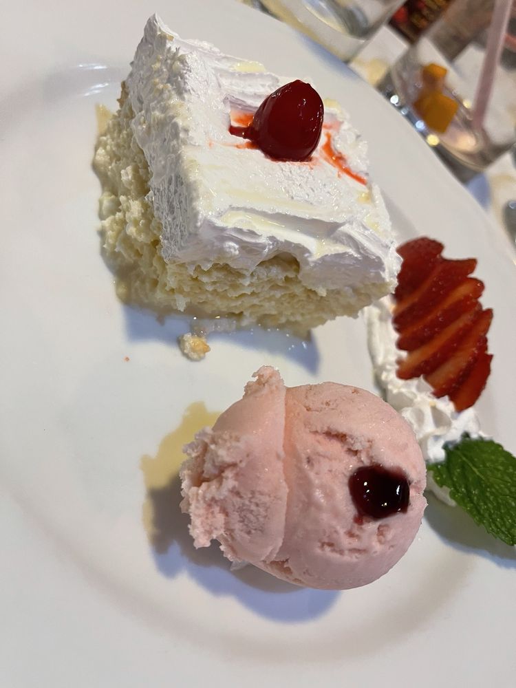 Social spots from Mama Rosa