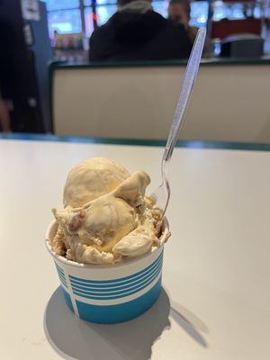 Mouse's Chocolates & Coffee by null