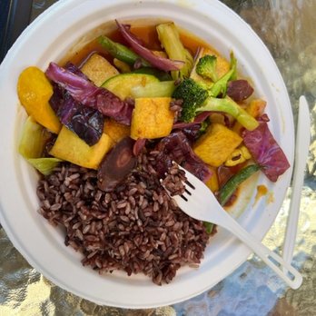 Windmill Cafe - Asian stir fry - Cafes Near Me - Santa Cruz, California