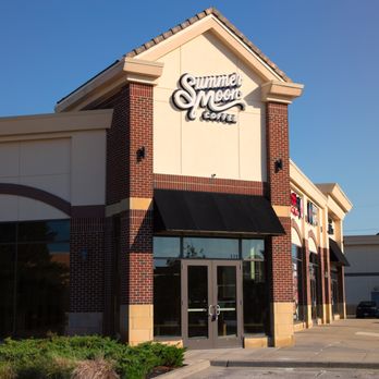 Summer Moon Coffee - the front of the building - Coffee & Tea Near Me - Lee's Summit, Missouri