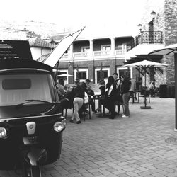Invita - Vespa Truck