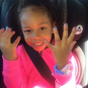 Bellacures - Mia's kid-I-cure - Nail Salons Near Me - Santa Monica, California