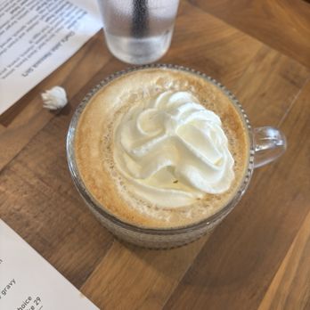 Darlene’s  - Latte (hot) - Breakfast & Brunch Near Me - Orland Park, Illinois