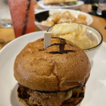Lockwood Distilling - Spicy Chicken Sandwich - Distilleries Near Me - Richardson, Texas