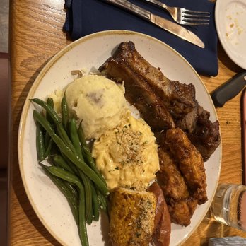 Boatwright's Dining Hall - Chefs platter. Green beans, fire roasted corn, mac and cheese, mashed potatoes, ribs, brisket, Nashville hot chicken. - Cajun/Creole Near Me - Lake Buena Vista, Florida Boatwright's Dining Hall - Chefs platter. Green beans, fire roasted corn, mac and cheese, mashed potatoes, ribs, brisket, Nashville hot chicken. - Cajun/Creole Near Me - Lake Buena Vista, Florida