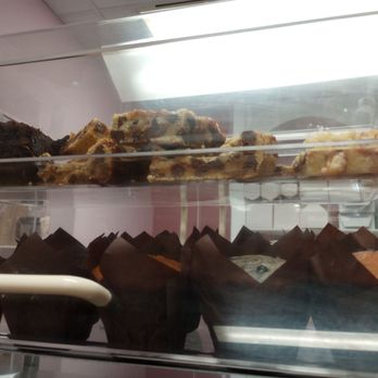 Esther's Cakes N Sweets - Squares and muffins - Patisserie/Cake Shop Near Me - Ottawa, Ontario Esther's Cakes N Sweets - Squares and muffins - Patisserie/Cake Shop Near Me - Ottawa, Ontario