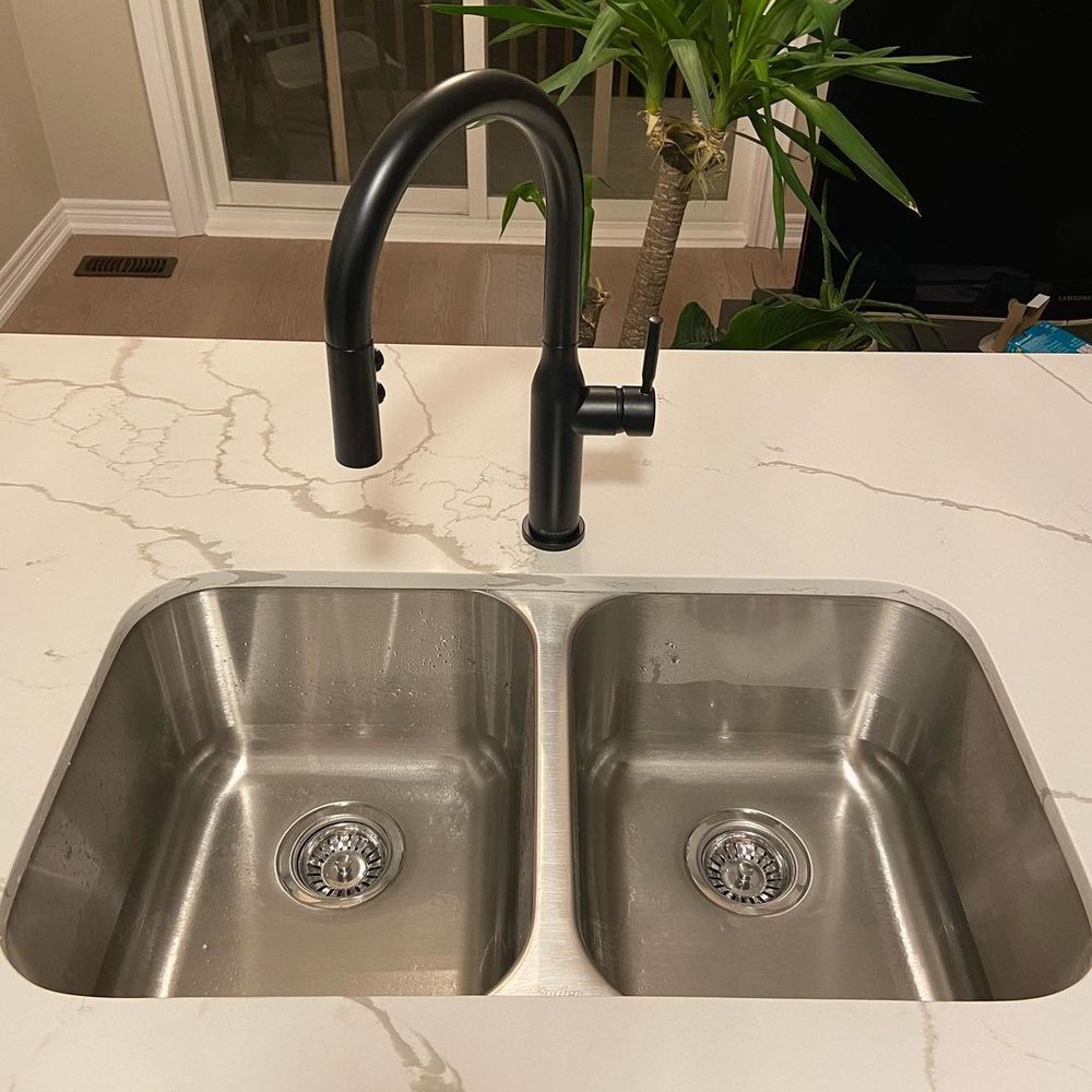 Slide of Deer Grove Emergency Plumber