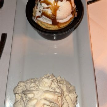 Steak 48 - Ultimate Warm Vanilla Caramel Cake - Steakhouses Near Me - Beverly Hills, California Steak 48 - Ultimate Warm Vanilla Caramel Cake - Steakhouses Near Me - Beverly Hills, California