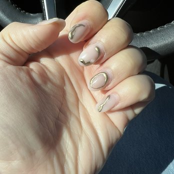 Galaxy Nails - Day 30 - Nail Technicians Near Me - Kenner, Louisiana