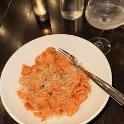 Mia Ragazza - Rigatoni alla vodka