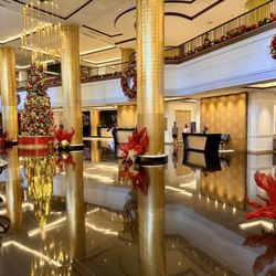 Dusit Thani Manila - Reception area