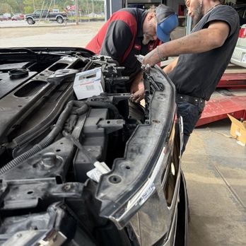 Maxi Auto Service Center- East Brainerd - Patch and Jason make an awesome team! - Auto Repair Near Me - Chattanooga, Tennessee Maxi Auto Service Center- East Brainerd - Patch and Jason make an awesome team! - Auto Repair Near Me - Chattanooga, Tennessee