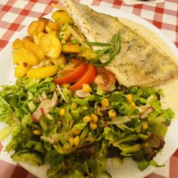 Wirtshaus Neuenkirchen - Zanderfilet mit Bratkartoffeln