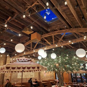 Small Cheval- Lincoln Park - Burgers Near Me - Chicago, Illinois Small Cheval- Lincoln Park - Burgers Near Me - Chicago, Illinois