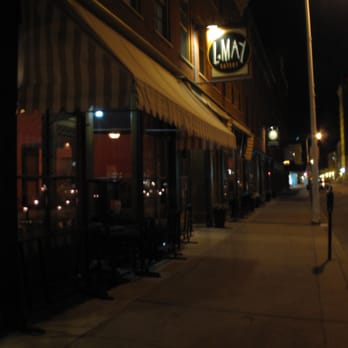 L May Eatery - Night shot - Cocktail Bars Near Me - Dubuque, Iowa L May Eatery - Night shot - Cocktail Bars Near Me - Dubuque, Iowa