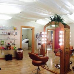 N8V Beauty Salon and Spa