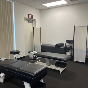 S Chiropractic - Chiropractors Near Me - Buena Park, California