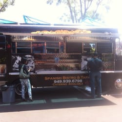 Flavorful Fridays Meetup - The food is great here.