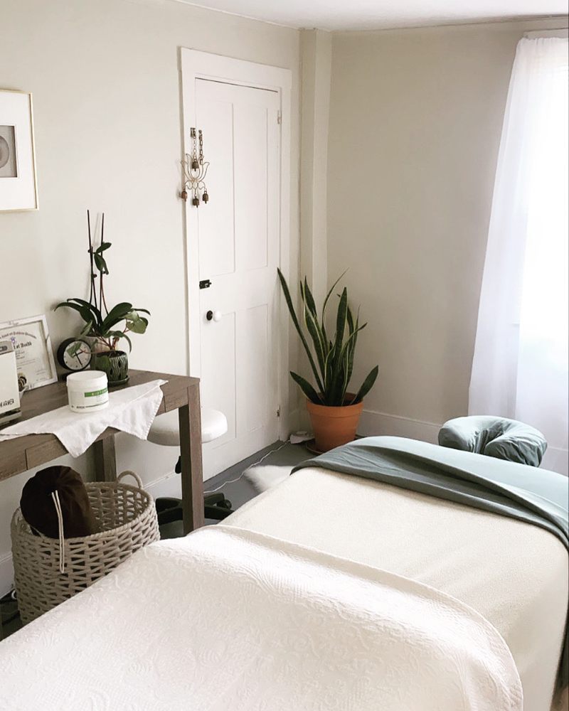Massage By Jules Logo