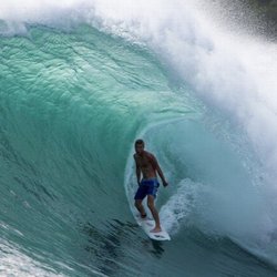 Jake Davis surf coaching - Silverbacks