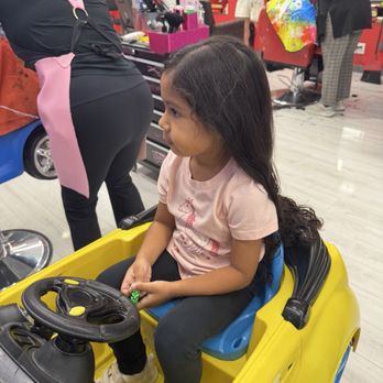 Kids Styles - Before her hair cut - Hair Salons Near Me - Azusa, California Kids Styles - Before her hair cut - Hair Salons Near Me - Azusa, California
