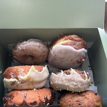 Deaux - Donuts Near Me - Redlands, California Deaux - Donuts Near Me - Redlands, California
