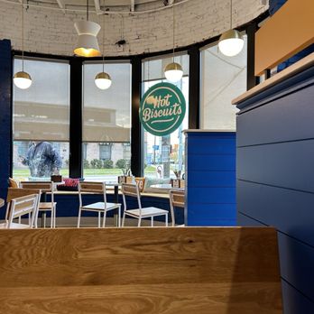 Biscuit Belly - Norfolk - Inside - Breakfast & Brunch Near Me - Norfolk, Virginia