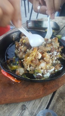 Buendia Food By The Court by null