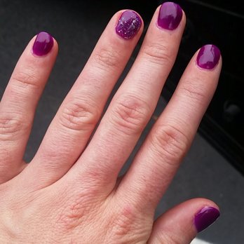 Creative Nails - Dipping Powder by SNS! Love it! - Nail Salons Near Me - Salinas, California
