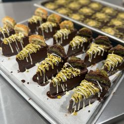 Mama Bear’s Sweet Shop - Desserts