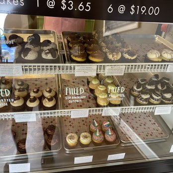 Twisted Sisters Cupcakes  - Cupcakes - Cupcakes Near Me - Virginia Beach, Virginia
