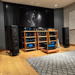 Shelley's Stereo & Video