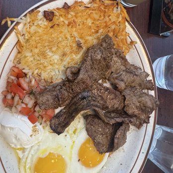 Los Altos Breakfast Lunch - Carne Asada Breakfast - New American Near Me - Sparks, Nevada