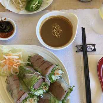 Pho Thin Hanoi - Gỏi Cuốn Bò Nướng (3 Cuốn) - Vietnamese Near Me - San Leandro, California Pho Thin Hanoi - Gỏi Cuốn Bò Nướng (3 Cuốn) - Vietnamese Near Me - San Leandro, California