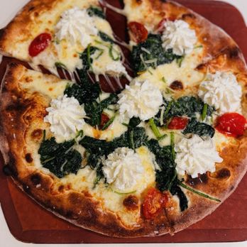 LaScala’s Fire - Margherita Pizza - Pizza Near Me - Villanova, Pennsylvania